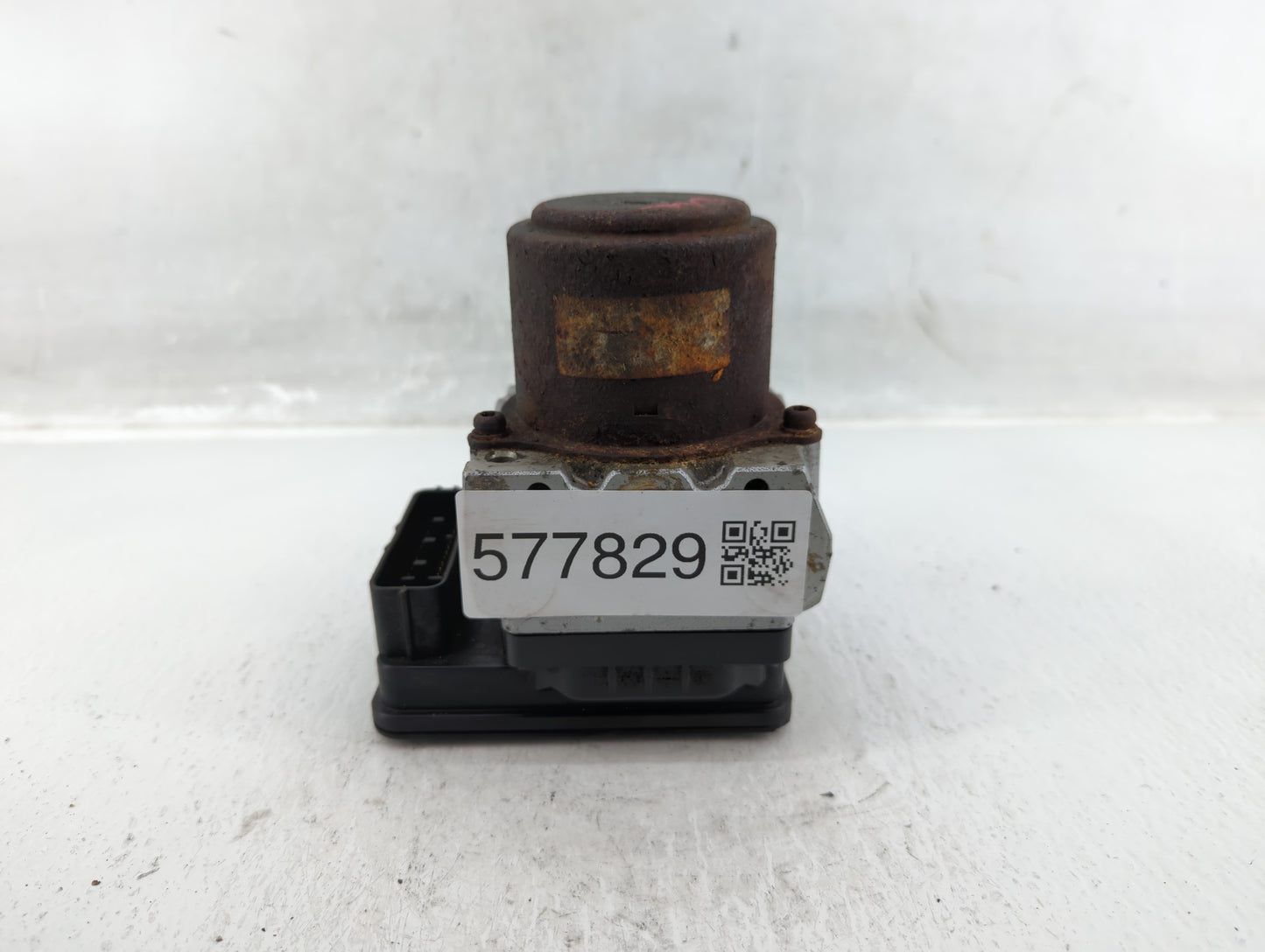 2006-2007 Honda Accord ABS Pump Control Module Replacement P/N:A 10D2 0734 Fits Fits 2006 2007 OEM Used Auto Parts - Oemused