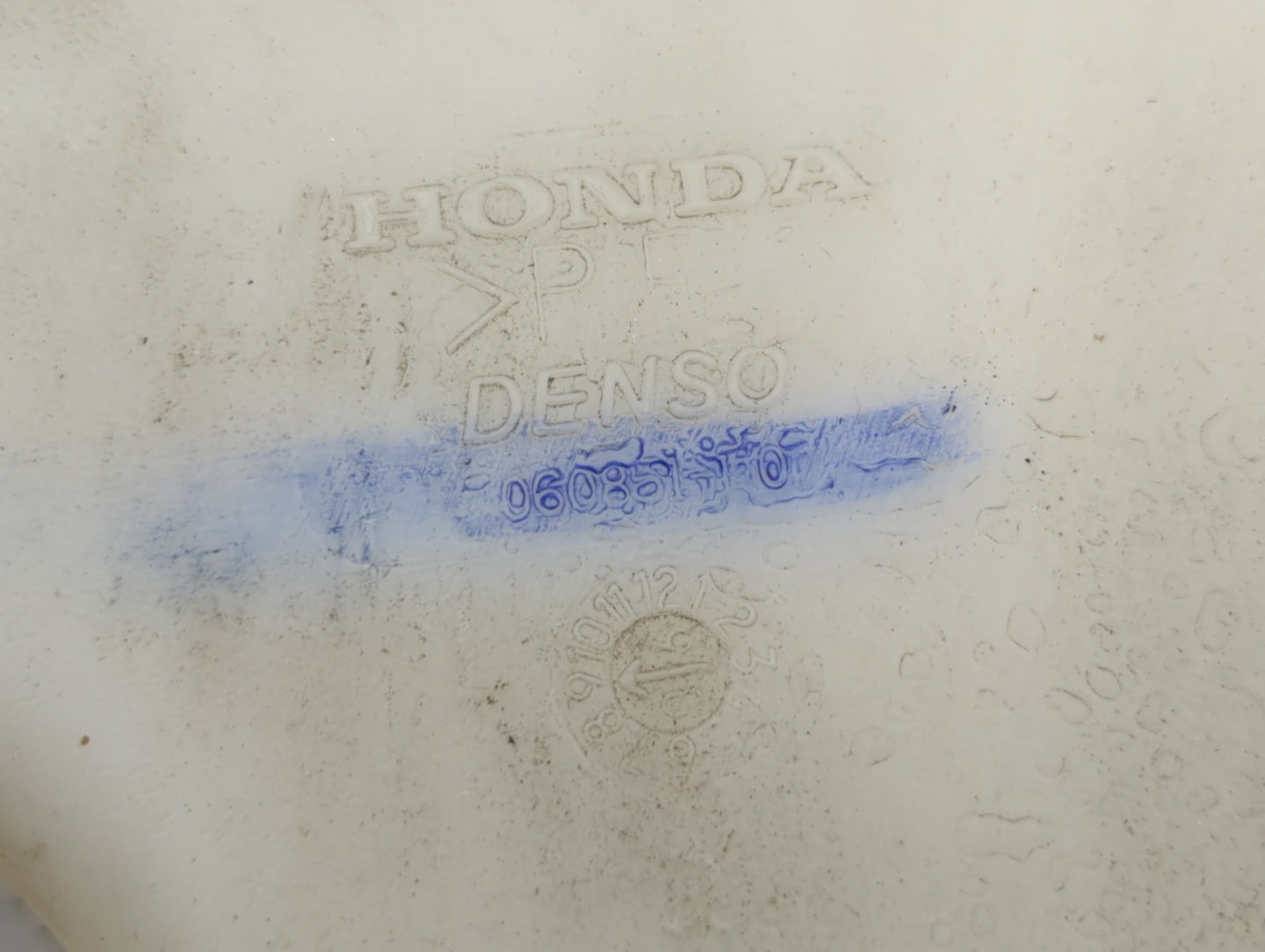 2003-2007 Honda Accord Windshield Washer Fluid Reservoir Bottle Oem - Oemusedautoparts1.com
