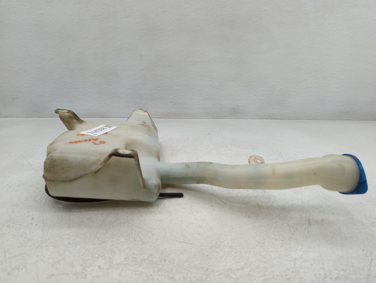 2003-2007 Honda Accord Windshield Washer Fluid Reservoir Bottle Oem - Oemusedautoparts1.com