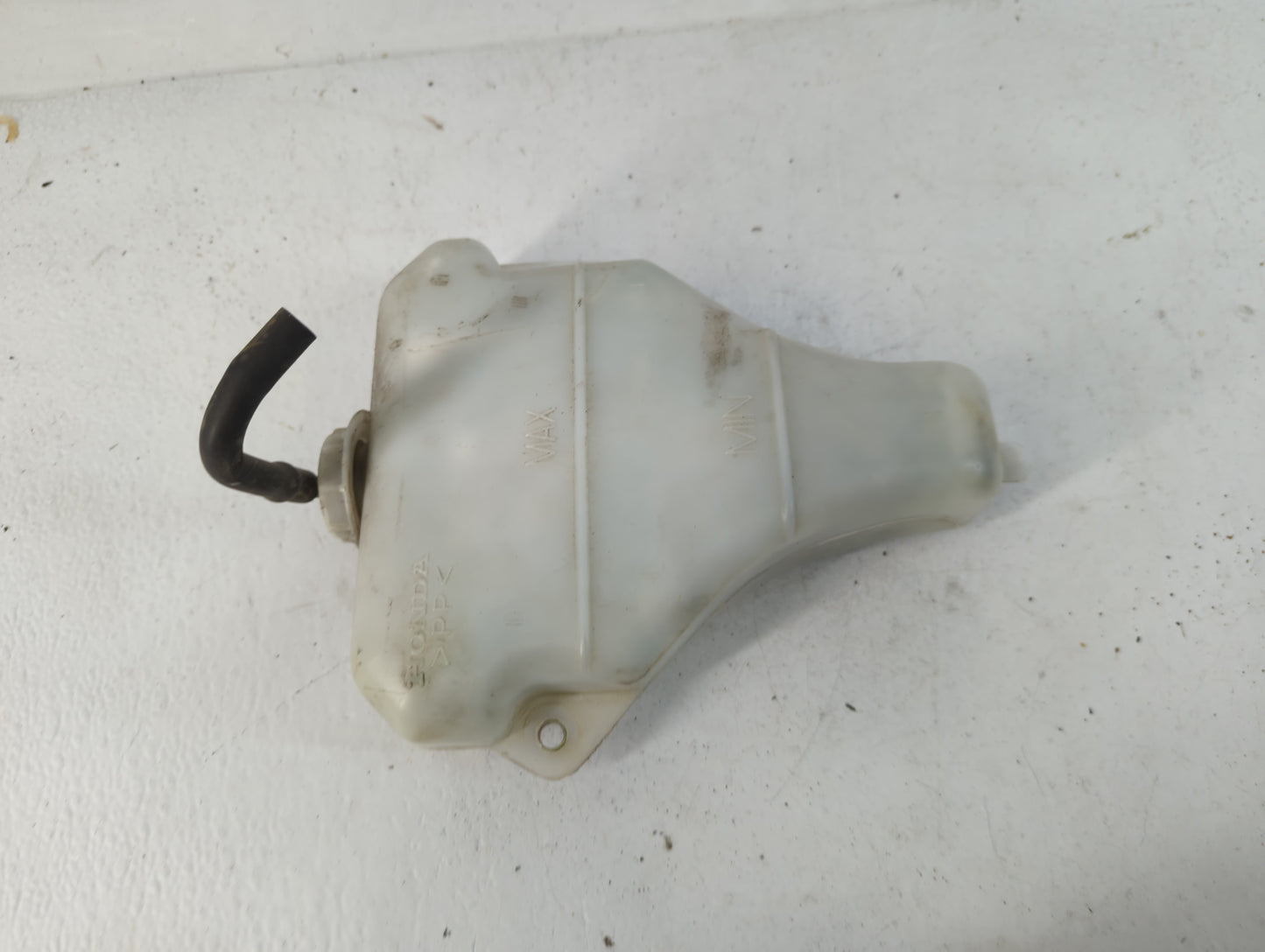 2005-2007 Honda Accord Radiator Coolant Overflow Expansion Tank Bottle - Oemusedautoparts1.com