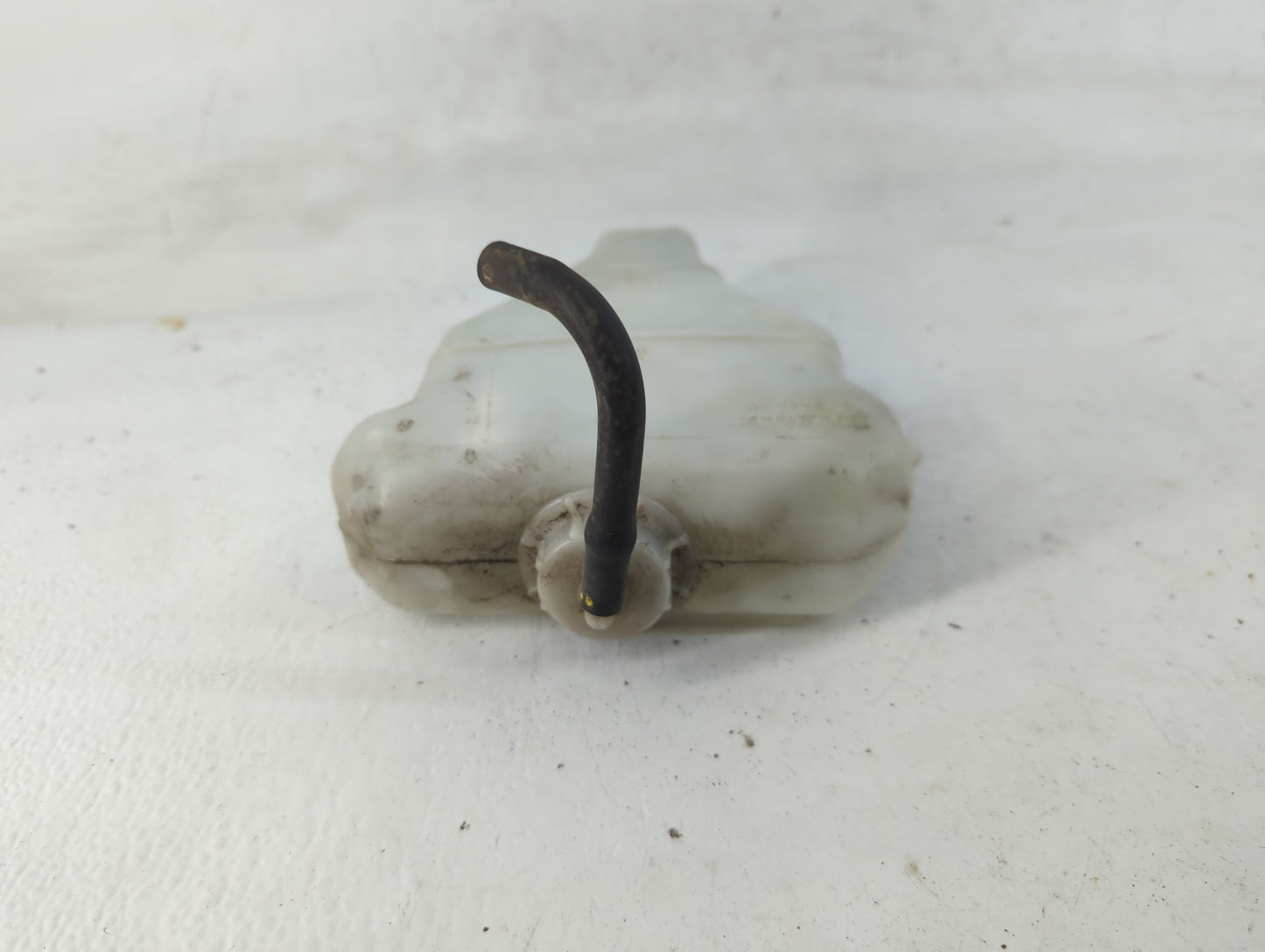 2005-2007 Honda Accord Radiator Coolant Overflow Expansion Tank Bottle - Oemusedautoparts1.com