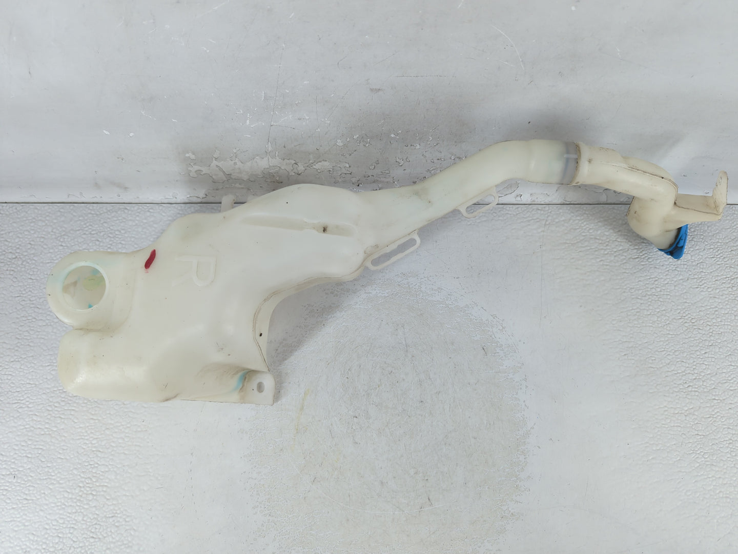 2006-2011 Honda Civic Windshield Washer Fluid Reservoir Bottle Oem - Oemusedautoparts1.com