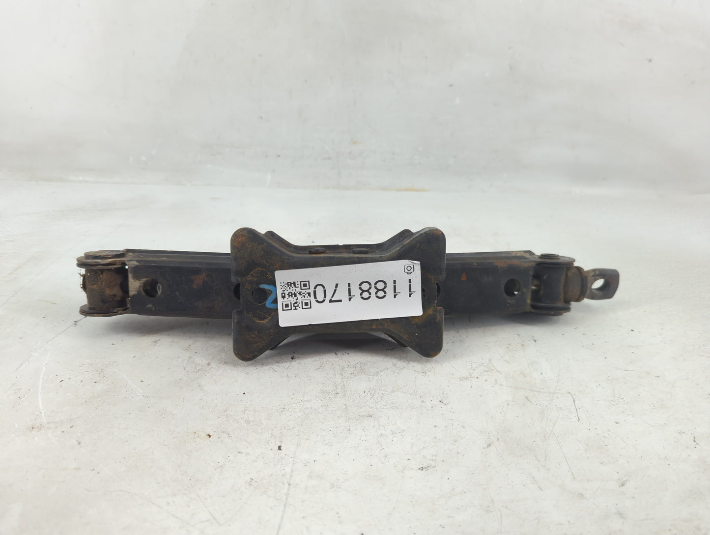 2007 Honda Civic Spare Scissor Car Jack 1188170 - Oemusedautoparts1.com