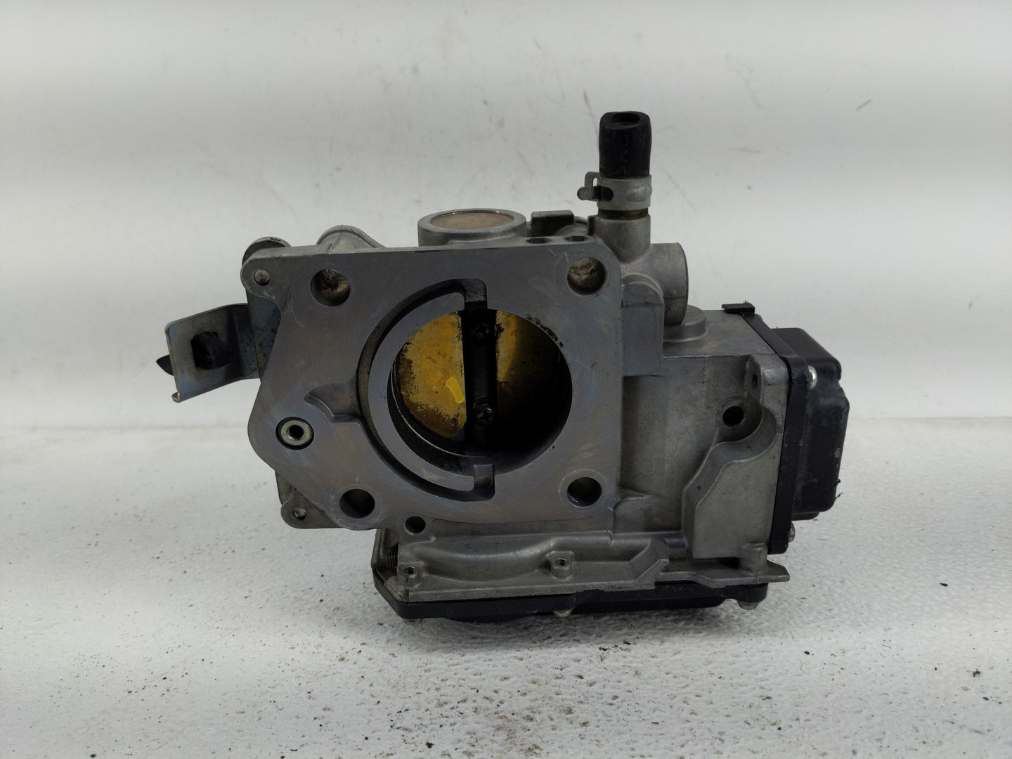 2007 Honda Civic Throttle Body Fits OEM Used Auto Parts - Oemusedautoparts1.com