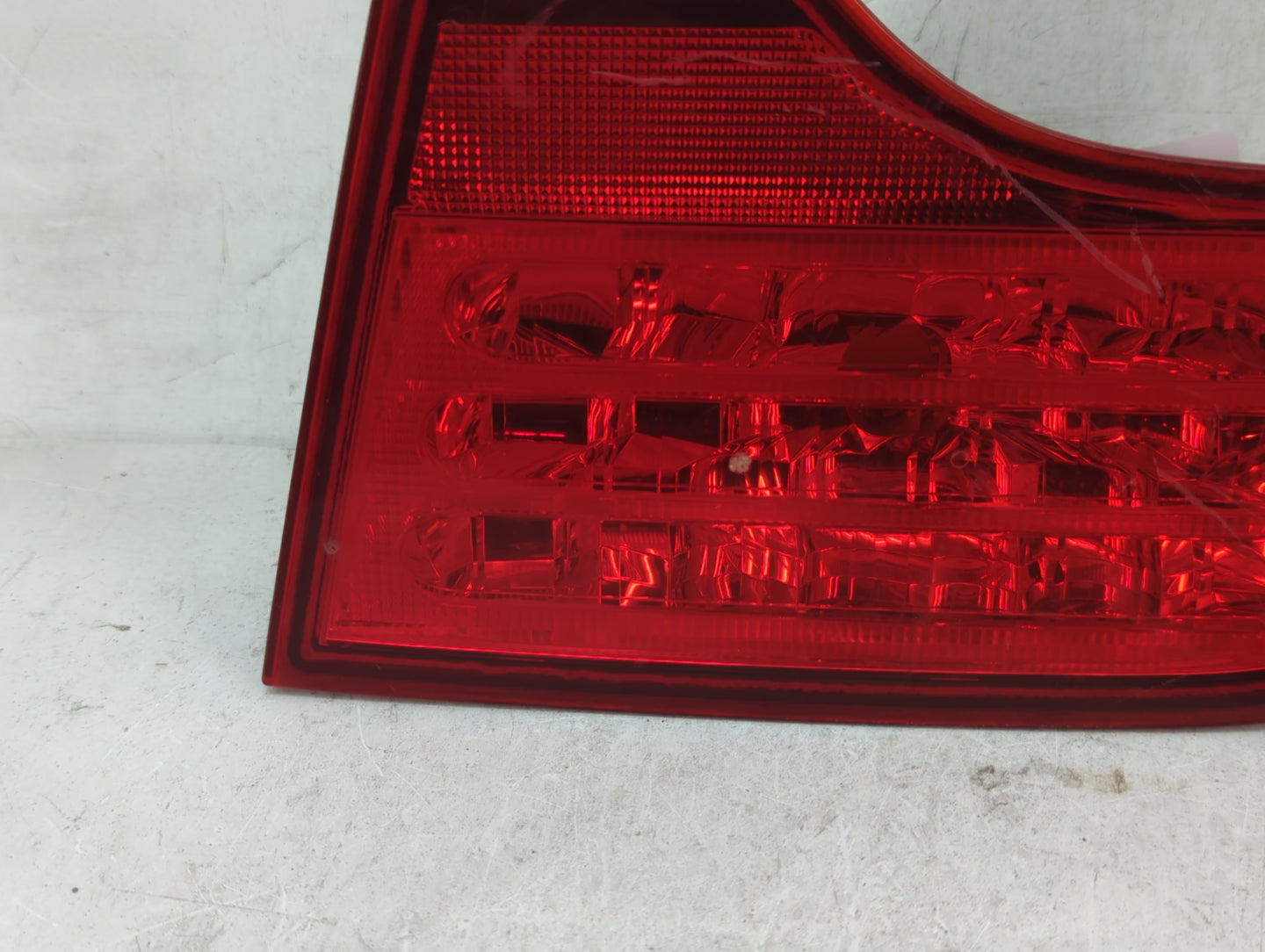 2006-2011 Honda Civic Tail Light Assembly Driver Left OEM Fits Fits 2006 2007 2008 2009 2010 2011 OEM Used Auto Parts - Oemu