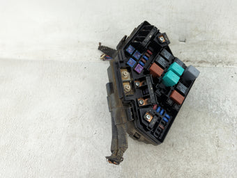 compare product 2006-2007 Honda Civic Fusebox Fuse Box Panel Relay Module Fits Fits 2006 2007 OEM Used Auto Parts