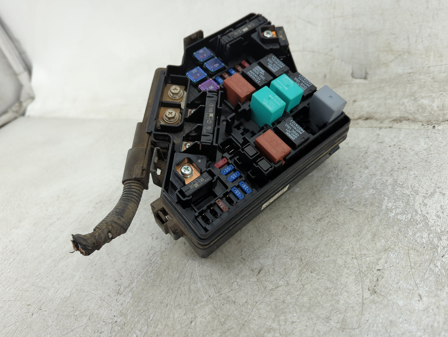 2006-2007 Honda Civic Fusebox Fuse Box Panel Relay Module Fits Fits 2006 2007 OEM Used Auto Parts - Oemusedautoparts1.com