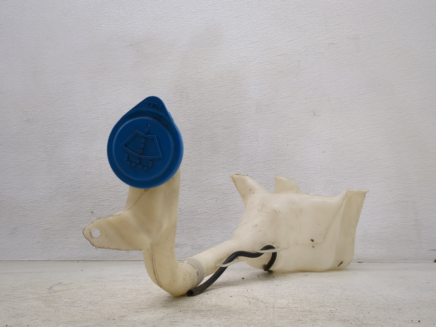 2006-2011 Honda Civic Windshield Washer Fluid Reservoir Bottle Oem - Oemusedautoparts1.com