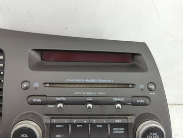 2006-2008 Honda Civic Radio AM FM Cd Player Receiver Replacement P/N:39100-SVB-A11 PH-2761C, 2861668517 Fits Fits 2006 2007 2008 OEM Used Auto Parts