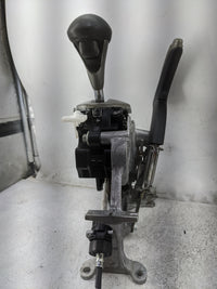 2007 Honda Civic Floor Console Assembly Shifter - Oemusedautoparts1.com