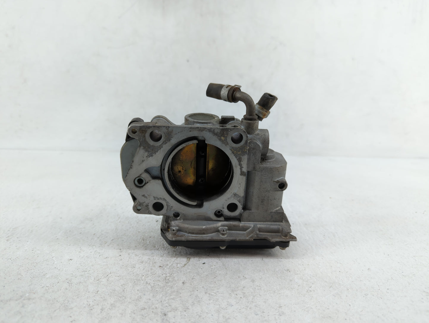 2006-2011 Honda Civic Throttle Body P/N:GMA4A Fits Fits 2006 2007 2008 2009 2010 2011 OEM Used Auto Parts - Oemusedautoparts
