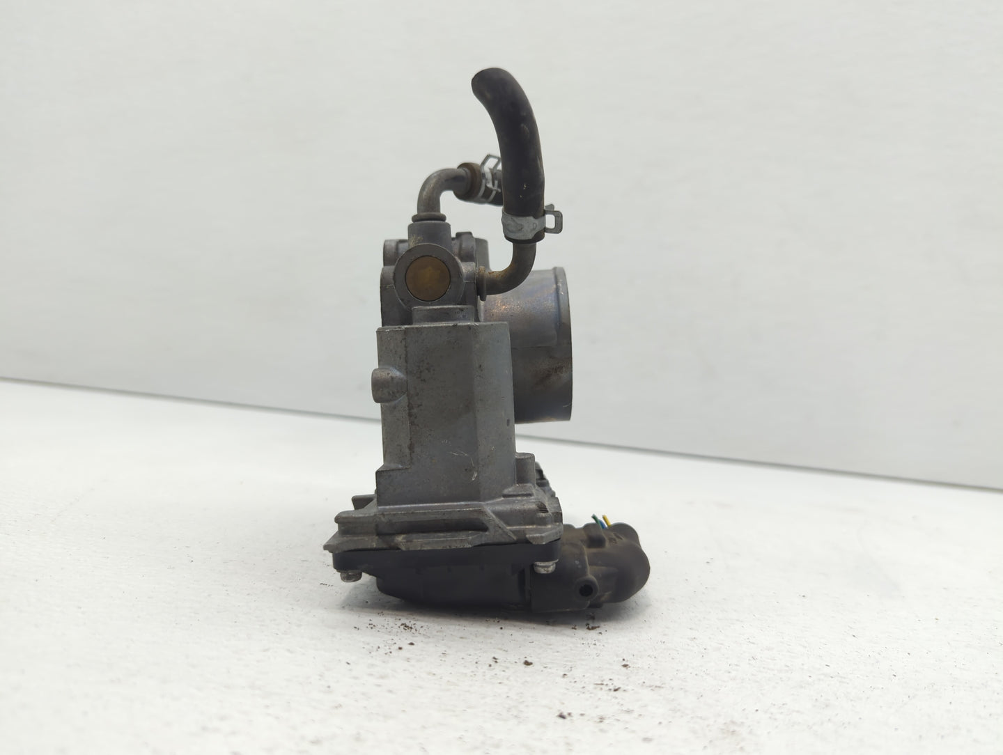 2006-2011 Honda Civic Throttle Body P/N:GMA4A Fits Fits 2006 2007 2008 2009 2010 2011 OEM Used Auto Parts - Oemusedautoparts