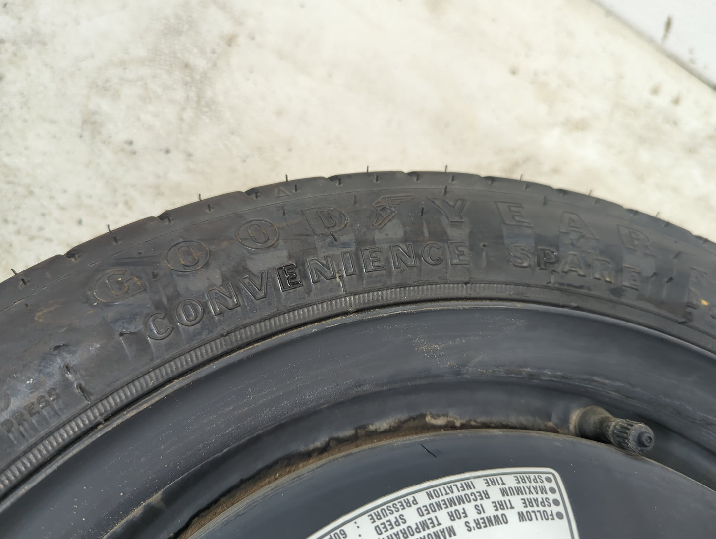 2006-2011 Honda Civic Spare Donut Tire Wheel Rim Oem 5035977 - Oemusedautoparts1.com