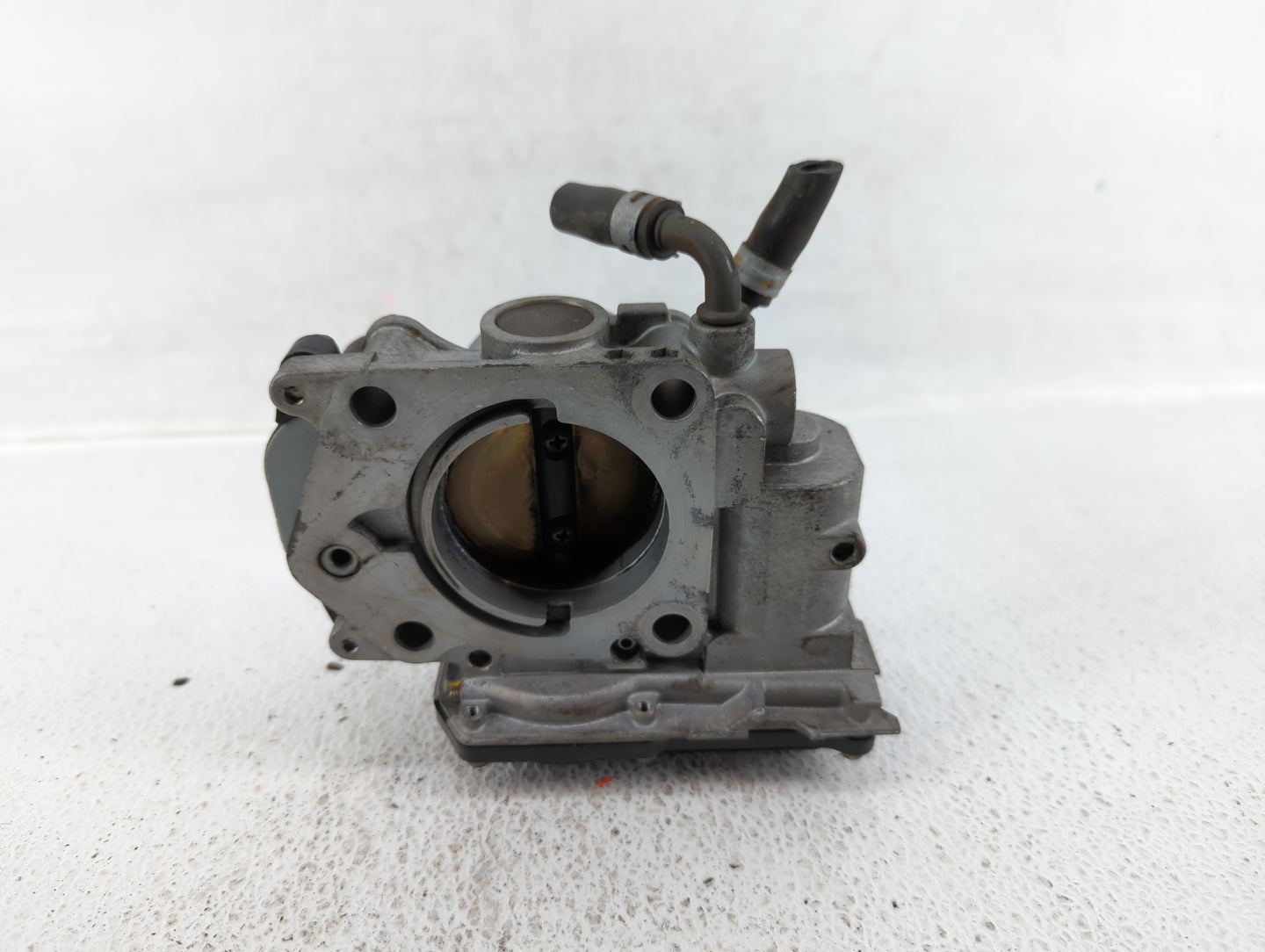 2006-2011 Honda Civic Throttle Body P/N:GMA4A Fits Fits 2006 2007 2008 2009 2010 2011 OEM Used Auto Parts - Oemusedautoparts