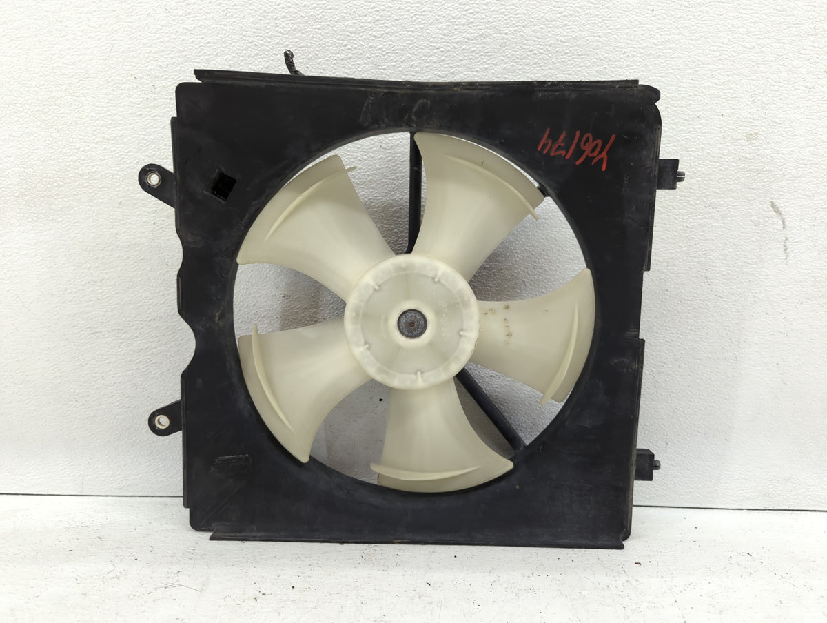 2006-2011 Honda Civic Left Radiator Fan Motor Assembly 613217 - Oemusedautoparts1.com