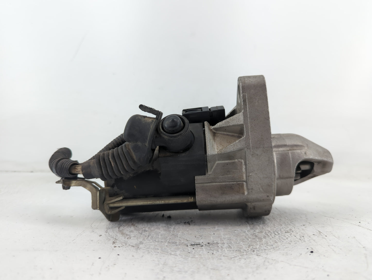 2006-2011 Honda Civic Car Starter Motor Solenoid OEM Fits Fits 2006 2007 2008 2009 2010 2011 OEM Used Auto Parts - Oemusedau
