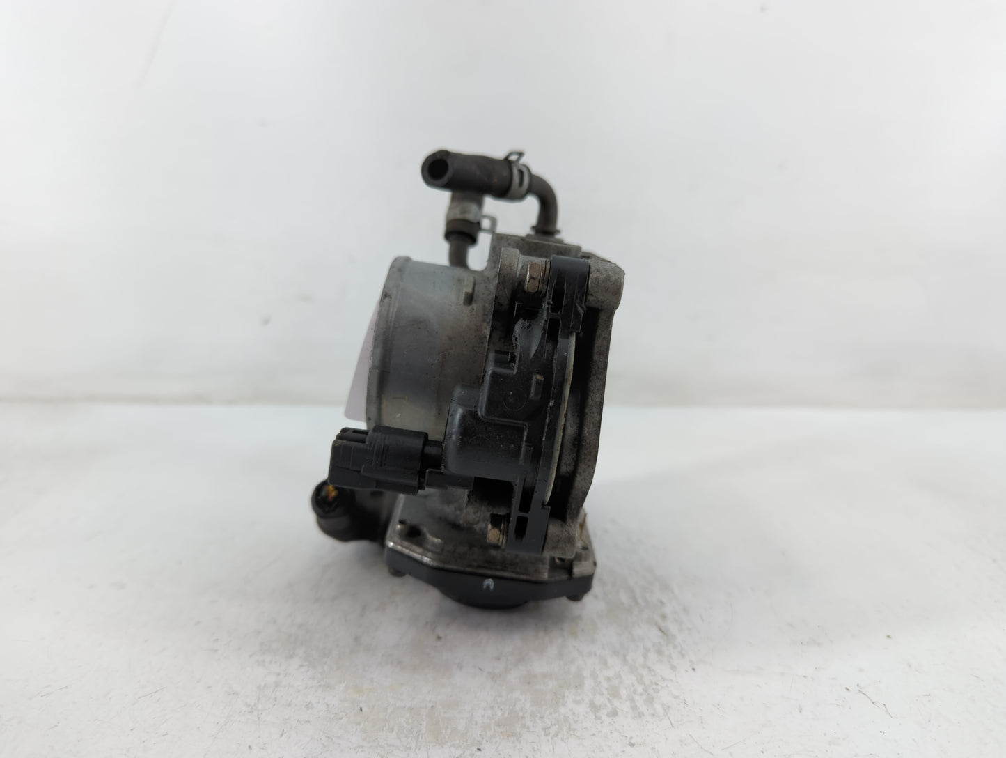 2006-2011 Honda Civic Throttle Body P/N:09H20 Fits Fits 2006 2007 2008 2009 2010 2011 OEM Used Auto Parts - Oemusedautoparts