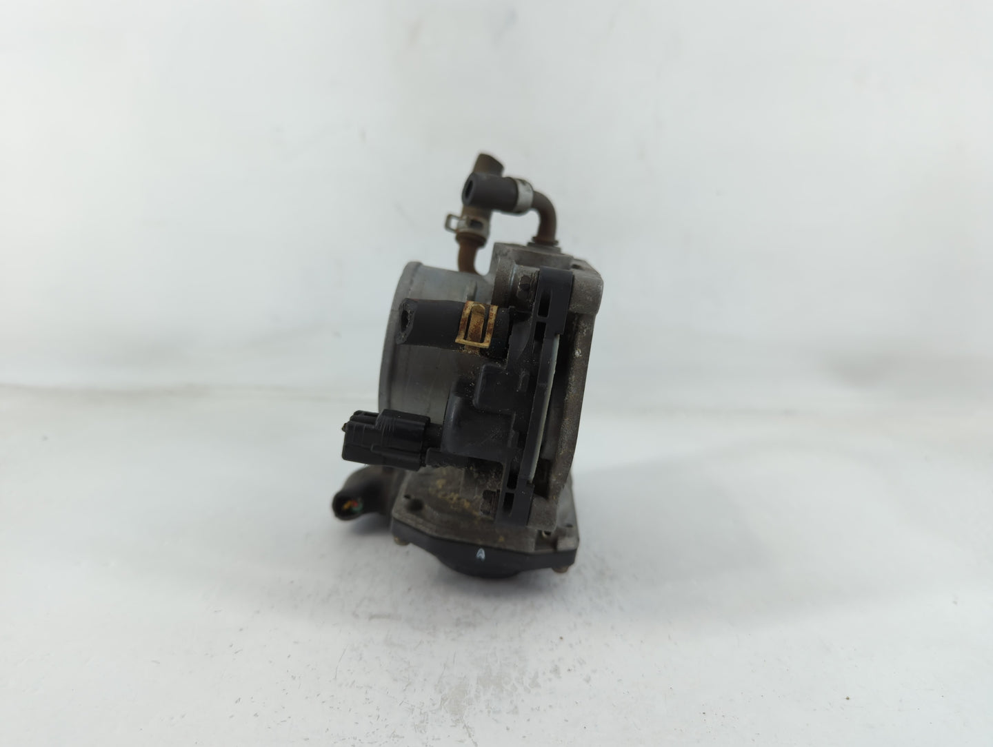 2006-2011 Honda Civic Throttle Body P/N:U30396022715 GMA4A Fits Fits 2006 2007 2008 2009 2010 2011 OEM Used Auto Parts - Oem