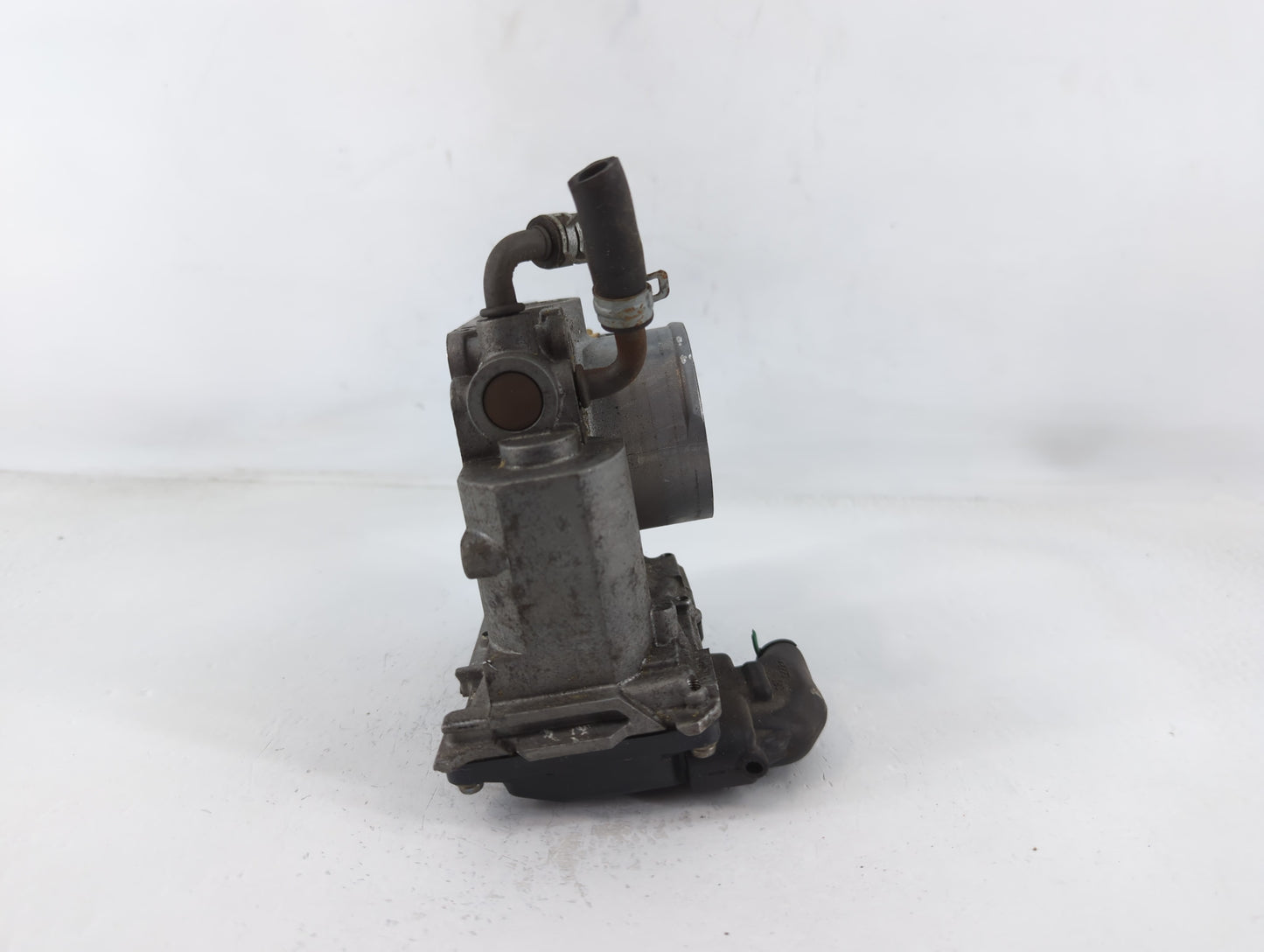 2006-2011 Honda Civic Throttle Body P/N:U30396022715 GMA4A Fits Fits 2006 2007 2008 2009 2010 2011 OEM Used Auto Parts - Oem