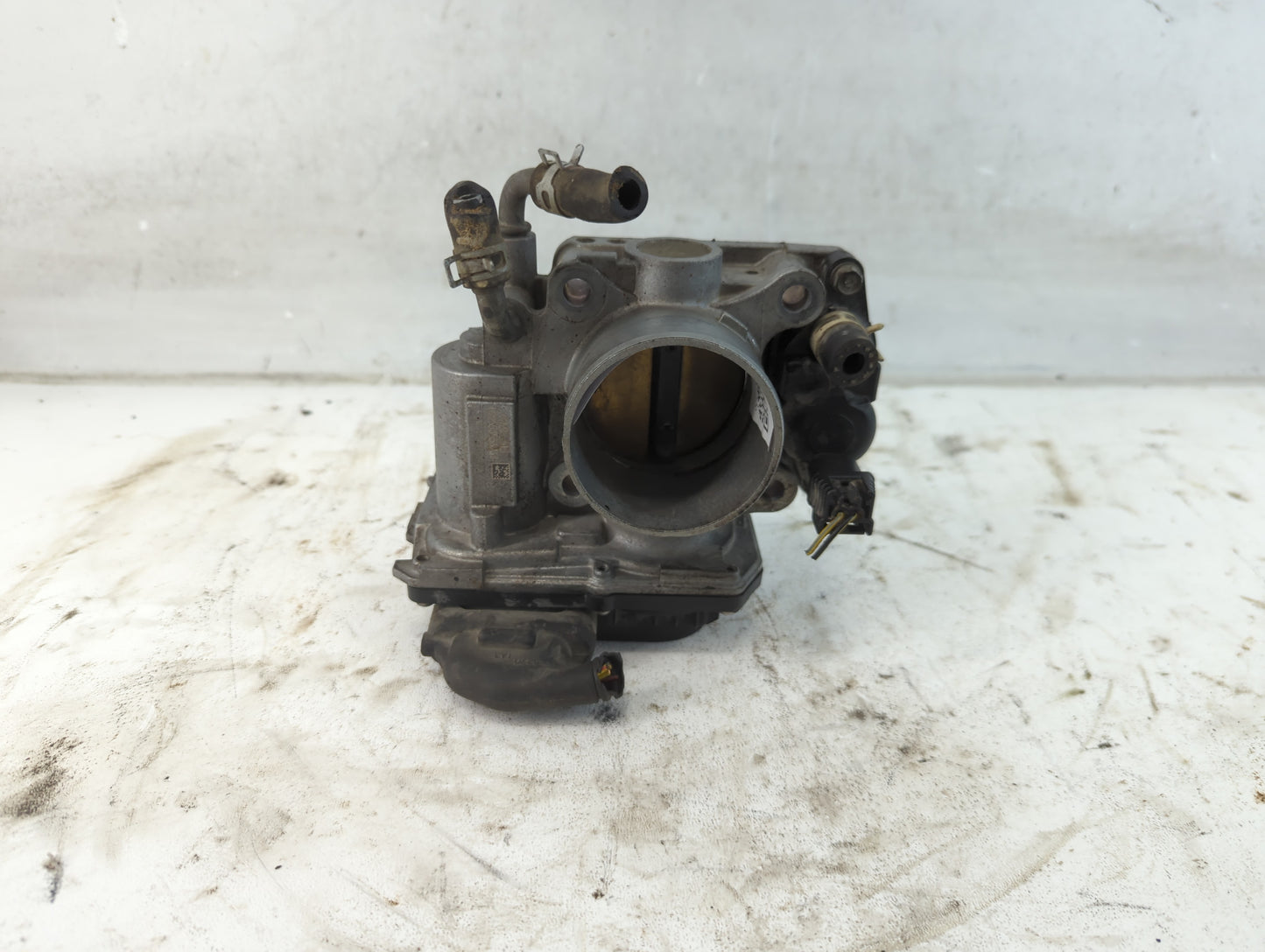 2006-2011 Honda Civic Throttle Body P/N:U22553556237 Fits Fits 2006 2007 2008 2009 2010 2011 OEM Used Auto Parts - Oemusedau