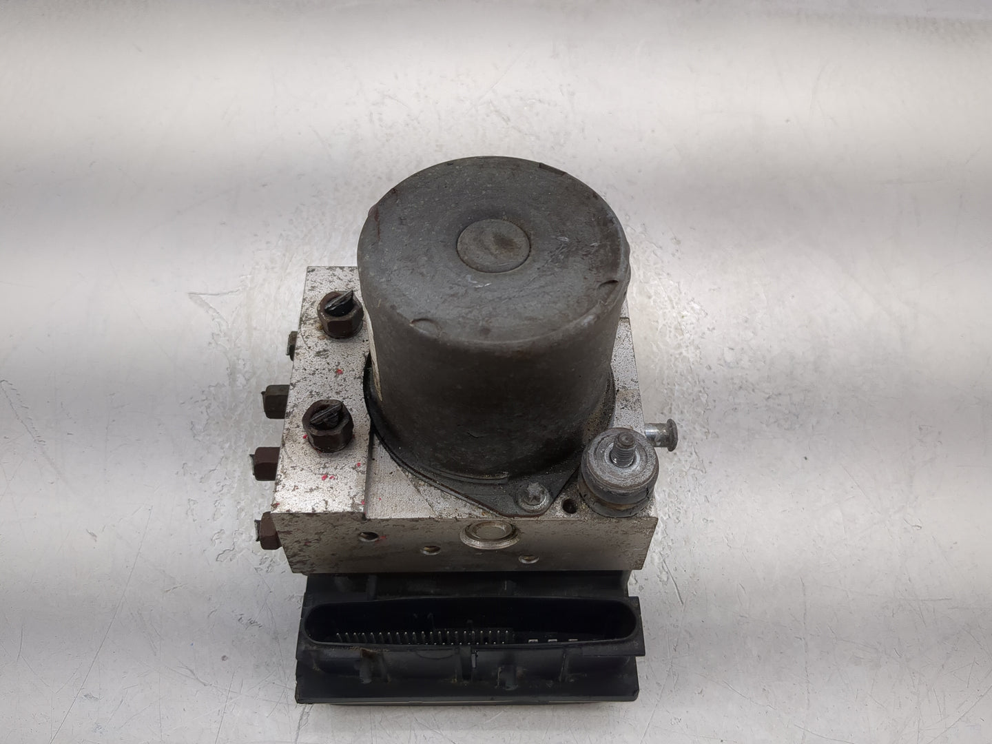 2007-2009 Honda Cr-V ABS Pump Control Module Replacement P/N:57110-SXS-A014-M1 Fits Fits 2007 2008 2009 OEM Used Auto Parts 