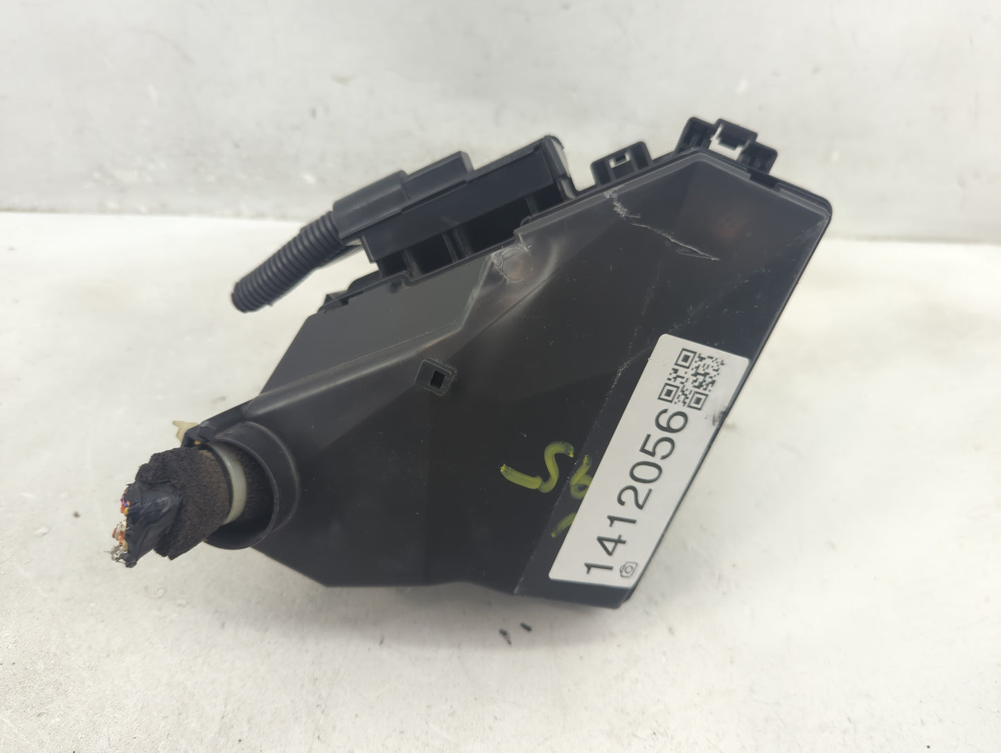 2007-2011 Honda Cr-V Fusebox Fuse Box Panel Relay Module P/N:SNAJ012 Fits Fits 2007 2008 2009 2010 2011 OEM Used Auto Parts 