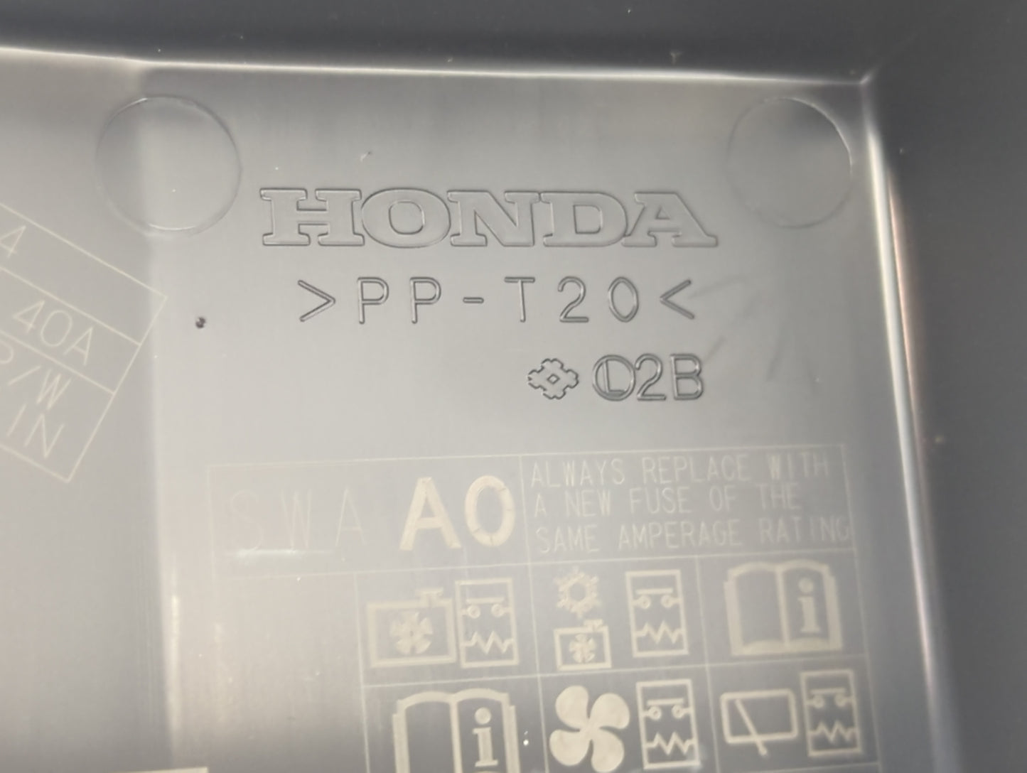 2007-2011 Honda Cr-V Fusebox Fuse Box Panel Relay Module P/N:SNAJ012 Fits Fits 2007 2008 2009 2010 2011 OEM Used Auto Parts 