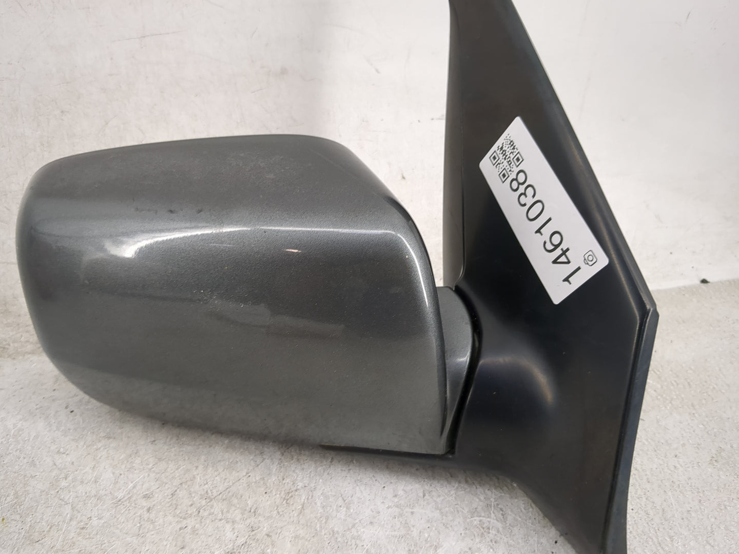 2007 Honda Cr-V Passenger Side View Mirror - Right Door Mirror OEM Used - Oemusedautoparts1.com