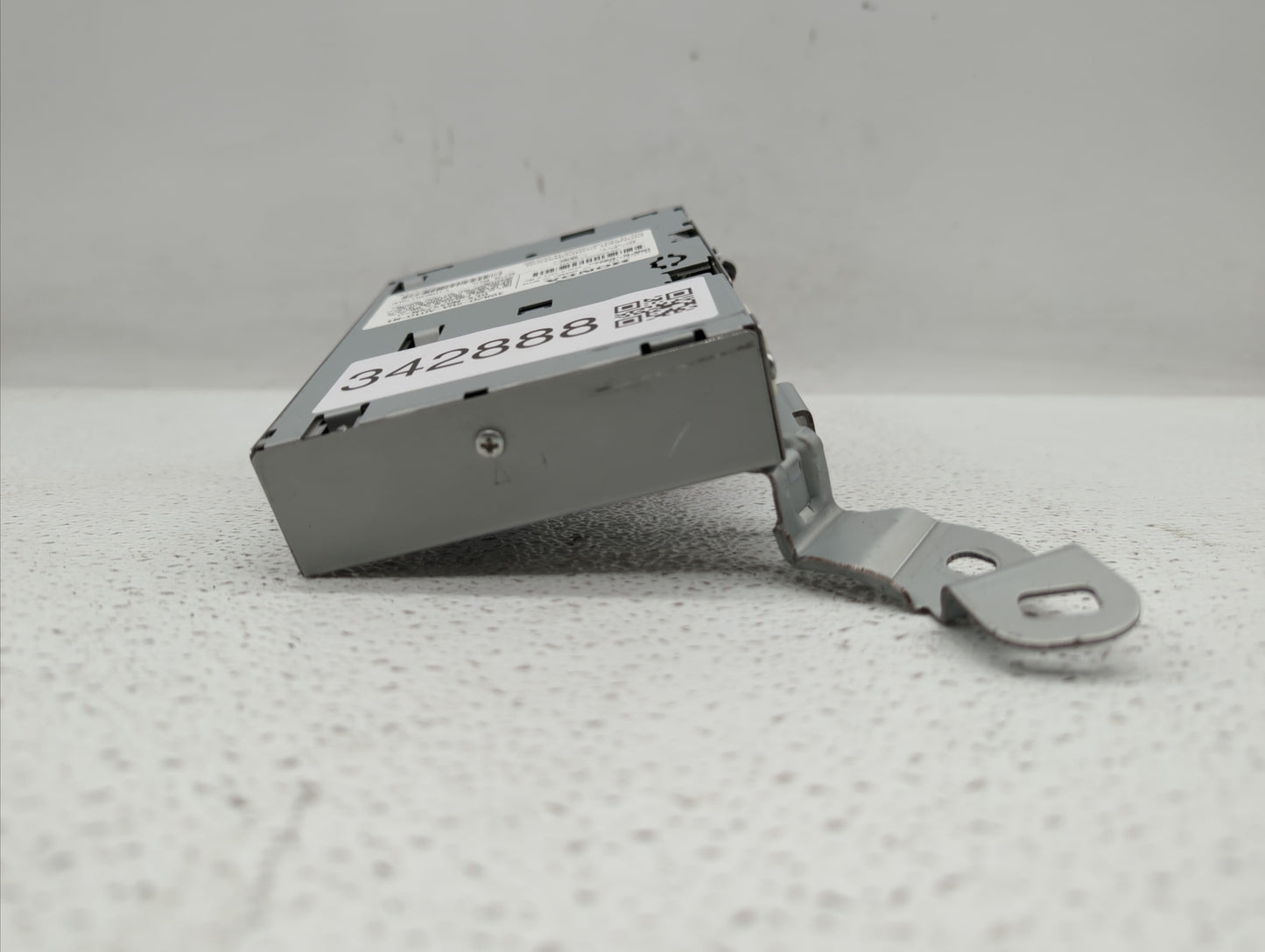 2007-2011 Honda Cr-V Radio AM FM Cd Player Receiver Replacement P/N:39820-SWA-A010-M1 39820-SWA-A020-M1 Fits OEM Used Auto P