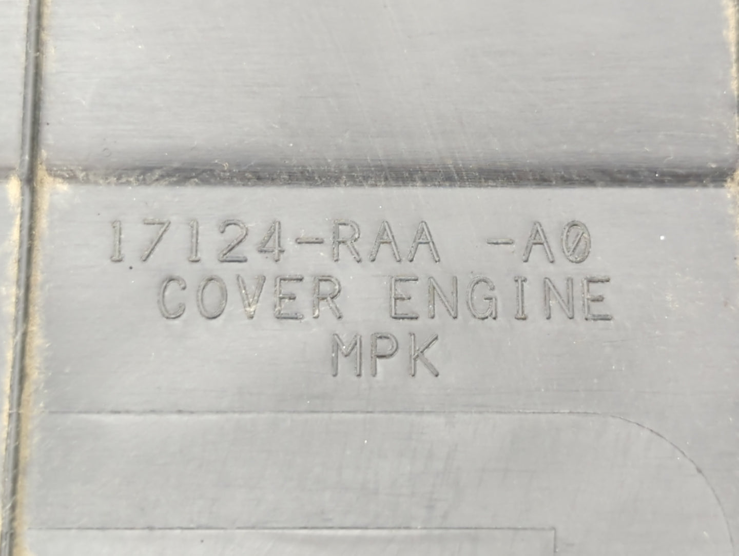 2007 Honda Cr-v Engine Cover - Oemusedautoparts1.com