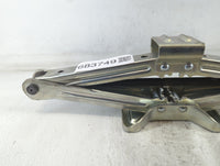 2007 Honda Cr-v Spare Scissor Car Jack 683749 - Oemusedautoparts1.com