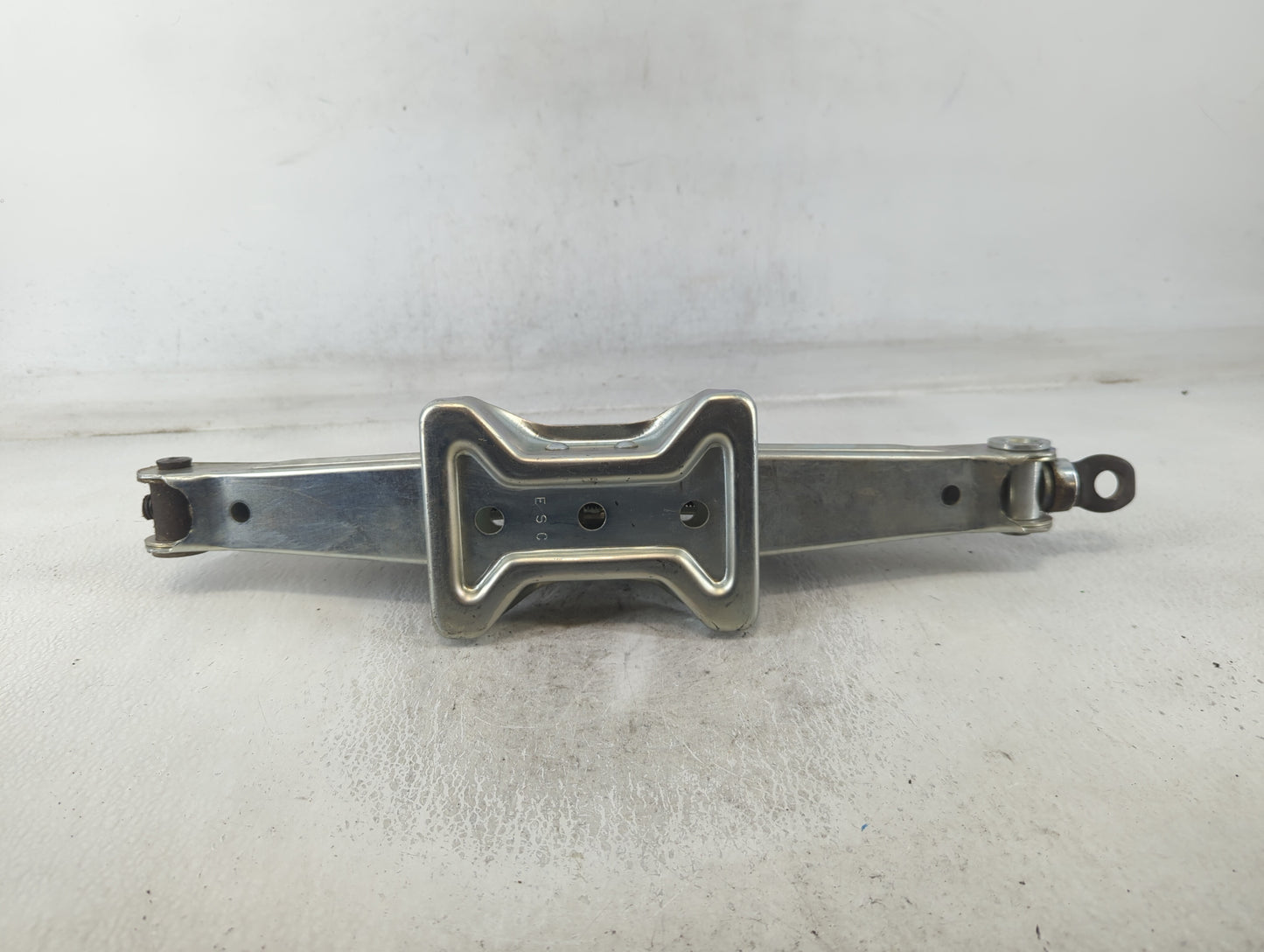 2007 Honda Cr-v Spare Scissor Car Jack 683749 - Oemusedautoparts1.com