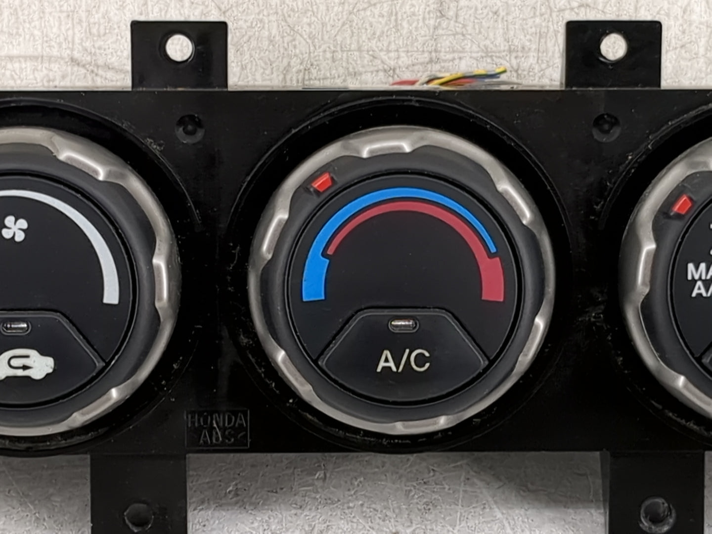 2003-2008 Honda Element Climate Control Module Temperature AC/Heater Replacement P/N:AO-0157K Fits OEM Used Auto Parts - Oem