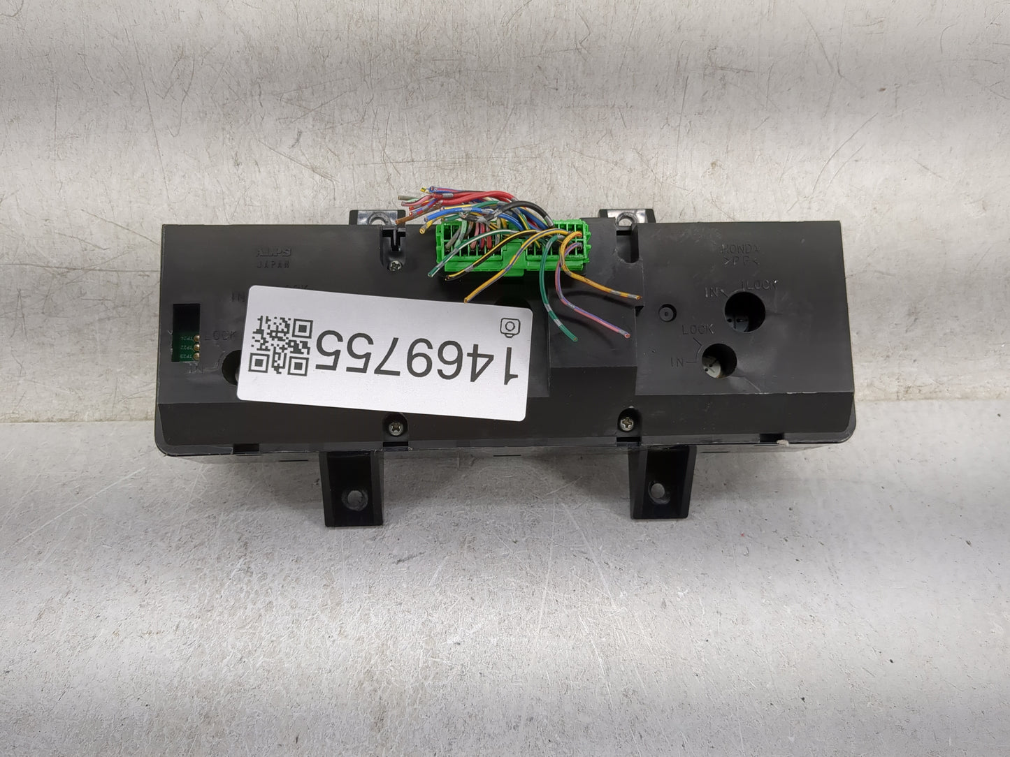 2003-2008 Honda Element Climate Control Module Temperature AC/Heater Replacement P/N:AO-0157K Fits OEM Used Auto Parts - Oem