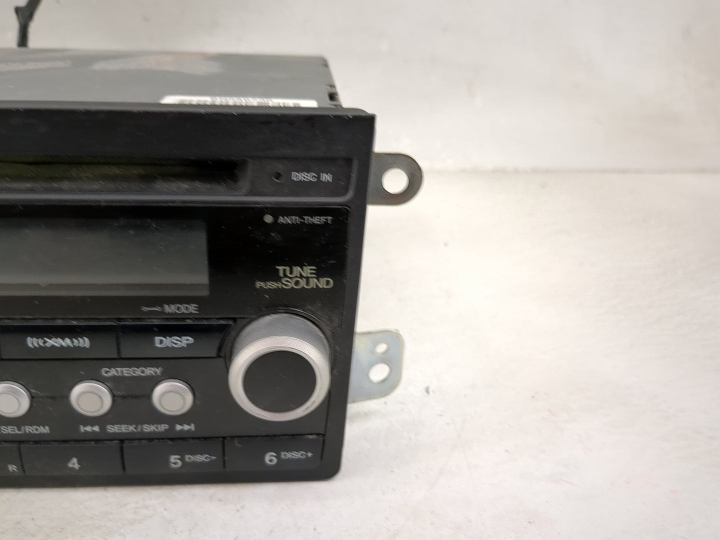 2007-2011 Honda Element Radio AM FM Cd Player Receiver Replacement P/N:39101-SCV-A310-M1 MF827A0 Fits OEM Used Auto Parts - 