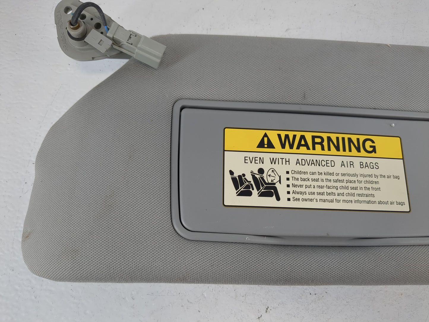 2006-2010 Honda Odyssey Sun Visor Shade Replacement Passenger Right Mirror Fits Fits 2006 2007 2008 2009 2010 OEM Used Auto 