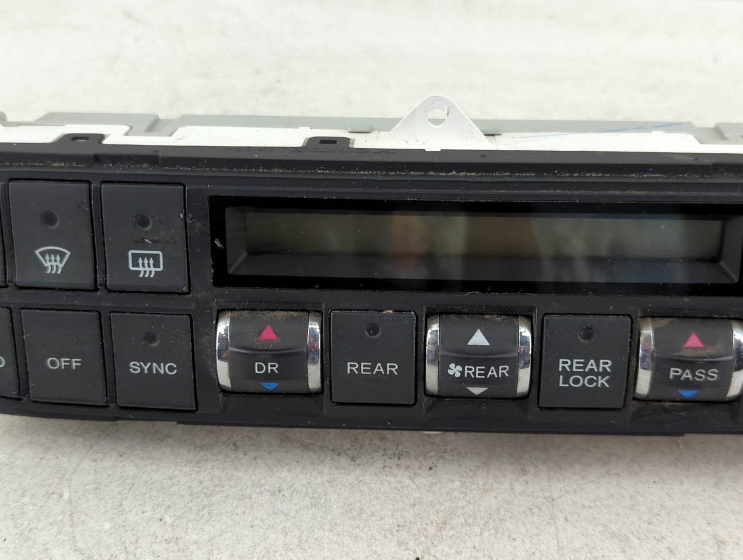 2005-2007 Honda Odyssey Climate Control Module Temperature AC/Heater Replacement Fits Fits 2005 2006 2007 OEM Used Auto Part