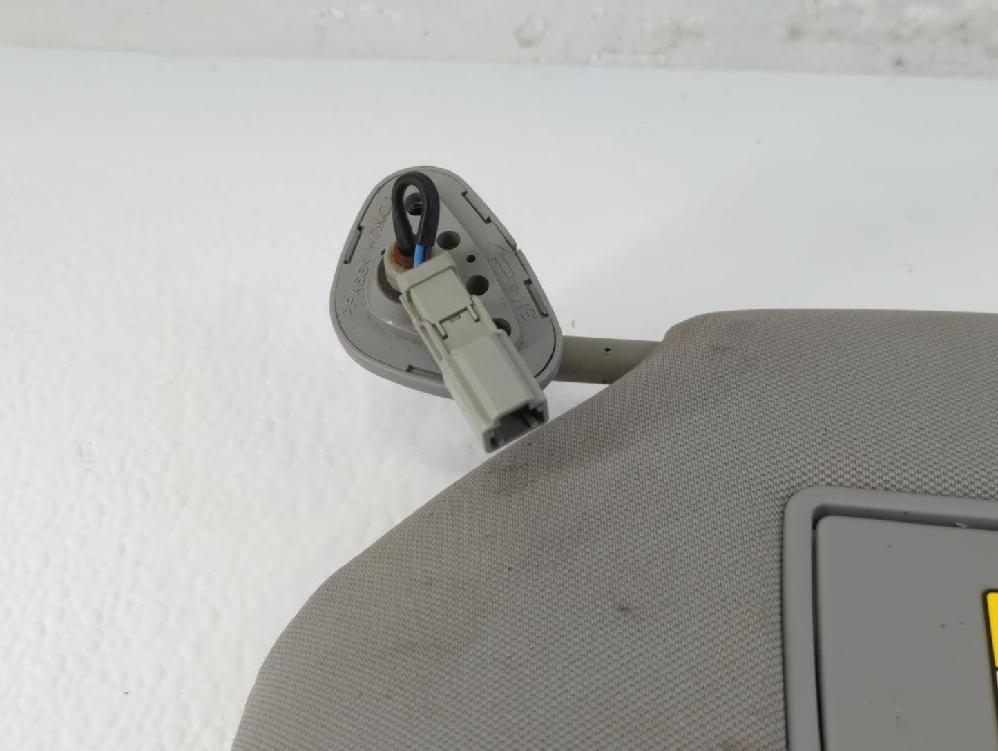2006-2010 Honda Odyssey Sun Visor Shade Replacement Driver Left Mirror Fits Fits 2006 2007 2008 2009 2010 OEM Used Auto Part