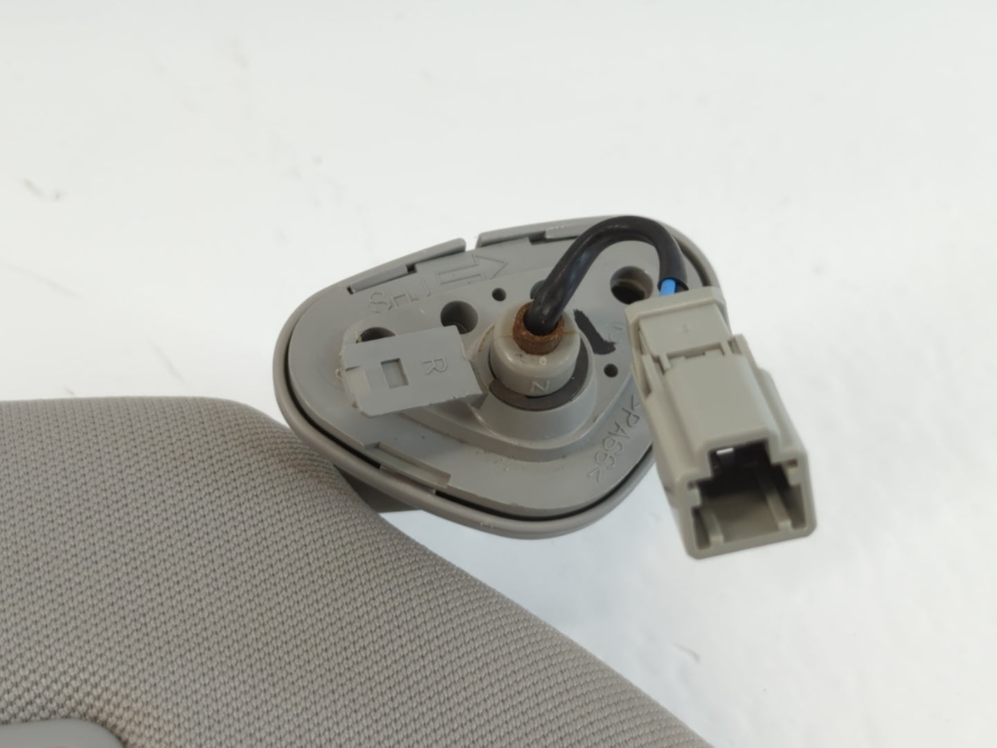 2006-2010 Honda Odyssey Sun Visor Shade Replacement Passenger Right Mirror Fits Fits 2006 2007 2008 2009 2010 OEM Used Auto 