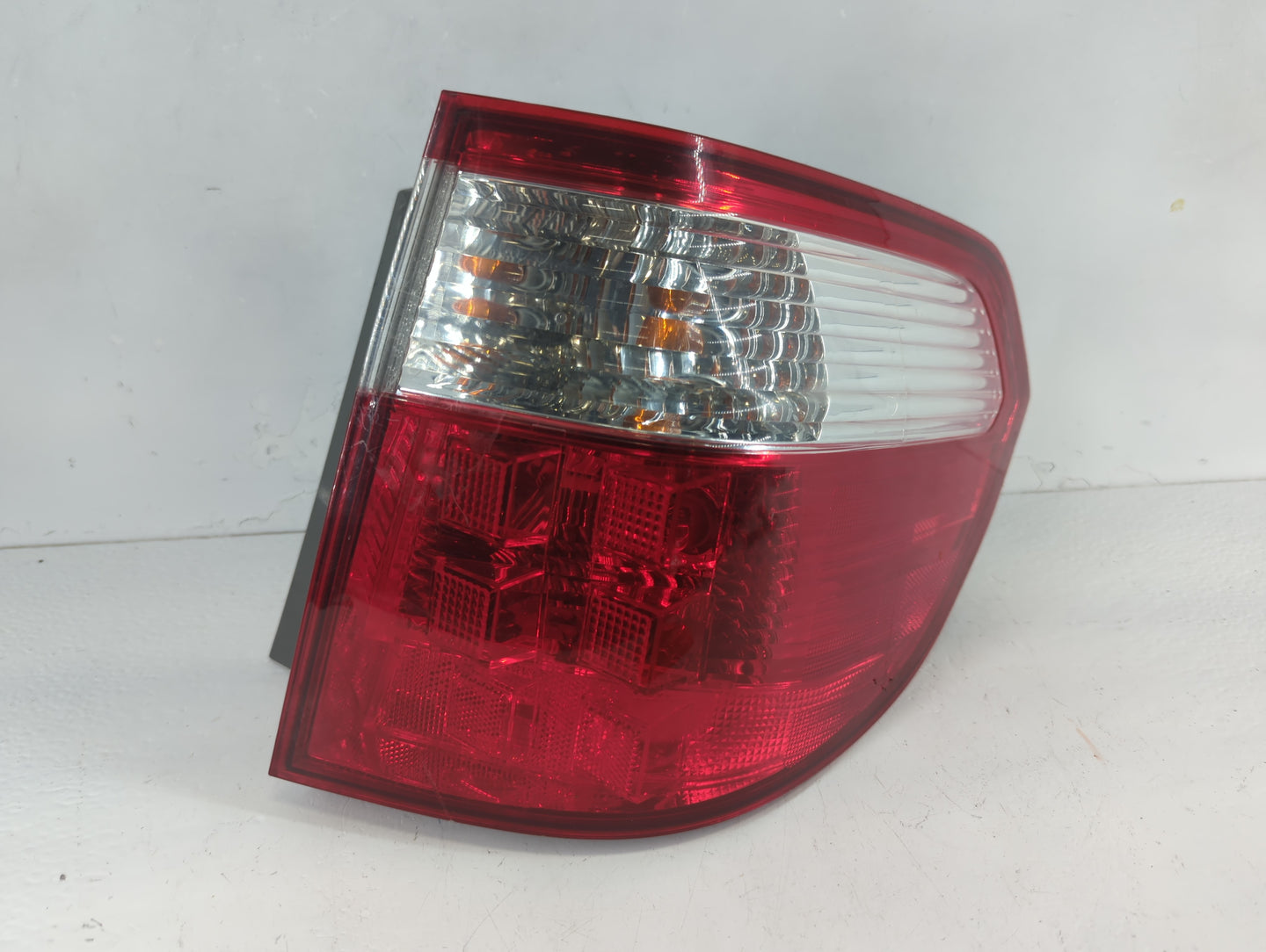2007 Honda Odyssey Tail Light Assembly Passenger Right OEM Fits OEM Used Auto Parts - Oemusedautoparts1.com