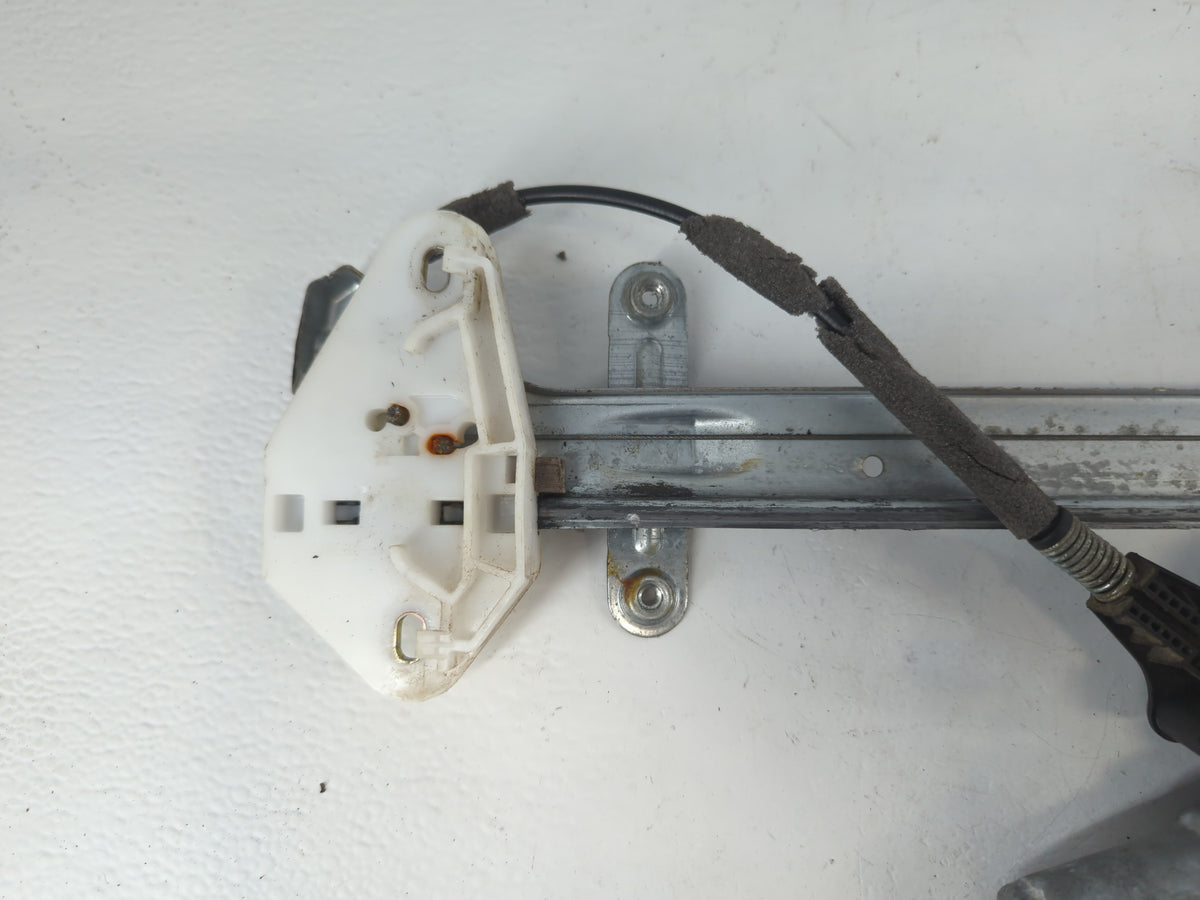 2005-2010 Honda Odyssey Used Window Regulator Passenger Front 1047929 - Oemusedautoparts1.com