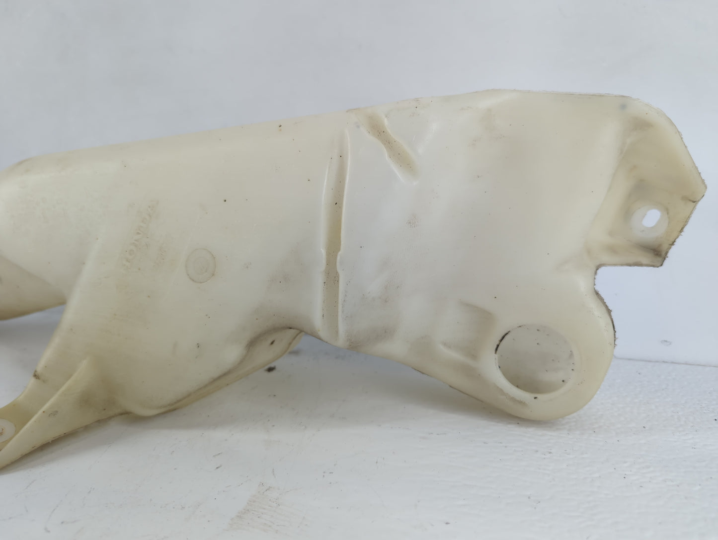 2005-2010 Honda Odyssey Windshield Washer Fluid Reservoir Bottle Oem - Oemusedautoparts1.com