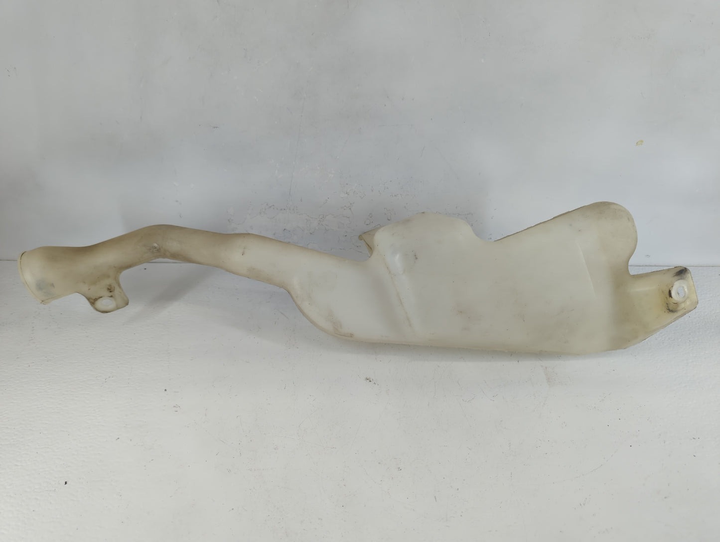 2005-2010 Honda Odyssey Windshield Washer Fluid Reservoir Bottle Oem - Oemusedautoparts1.com