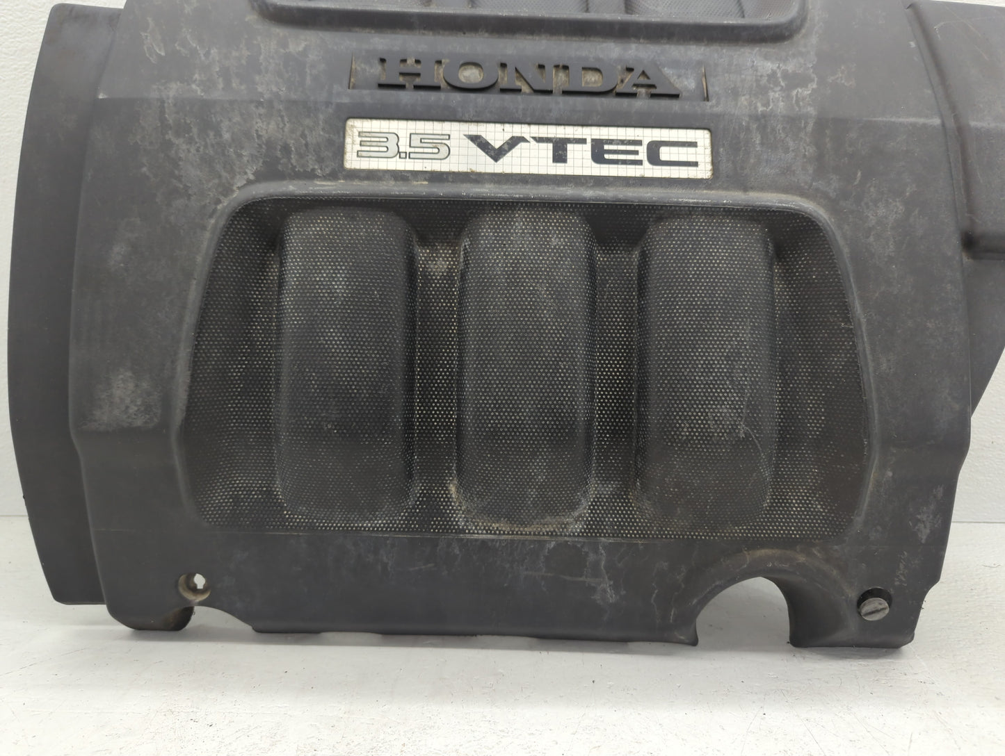 2007 Honda Odyssey Engine Cover - Oemusedautoparts1.com