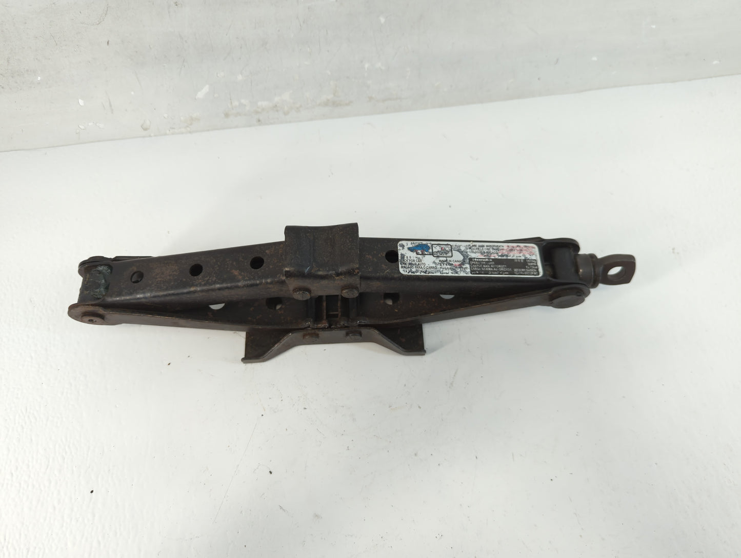2007 Honda Odyssey Spare Scissor Car Jack - Oemusedautoparts1.com