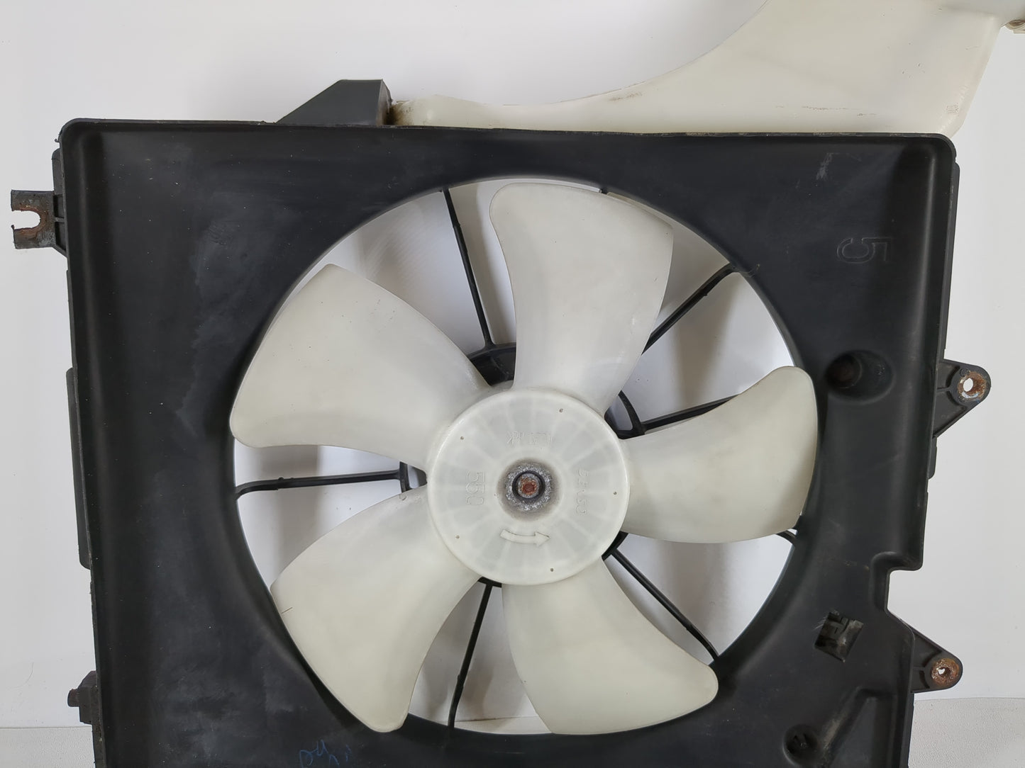 2005-2010 Honda Odyssey Electric Radiator Cooling Fan Motor Assembly Fits Fits 2005 2006 2007 2008 2009 2010 OEM Used Auto P