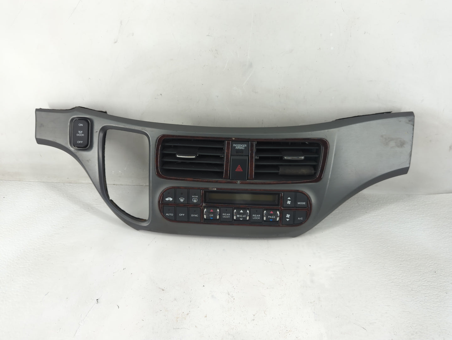 2005-2007 Honda Odyssey Climate Control Module Temperature AC/Heater Replacement P/N:SHJ-A010-A2 Fits Fits 2005 2006 2007 OE