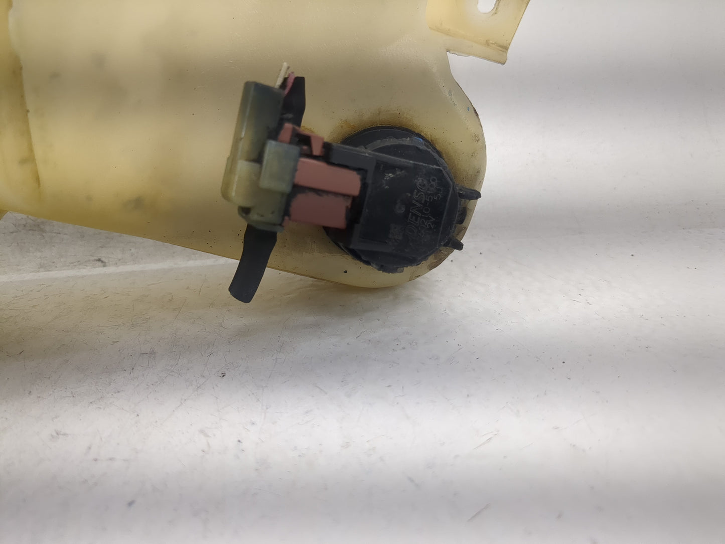 2005-2010 Honda Odyssey Windshield Washer Fluid Reservoir Bottle Oem - Oemusedautoparts1.com