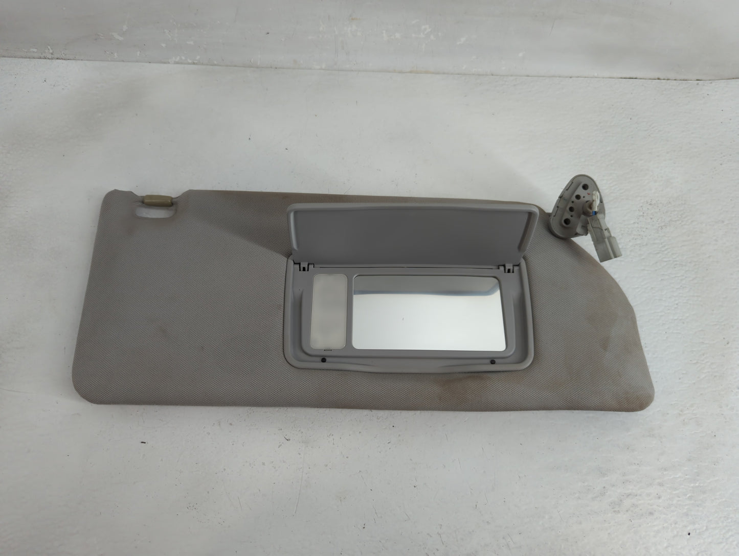 2006-2010 Honda Odyssey Sun Visor Shade Replacement Passenger Right Mirror Fits Fits 2006 2007 2008 2009 2010 OEM Used Auto 