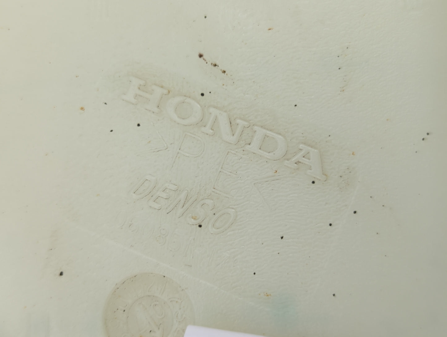 2005-2010 Honda Odyssey Windshield Washer Fluid Reservoir Bottle Oem - Oemusedautoparts1.com